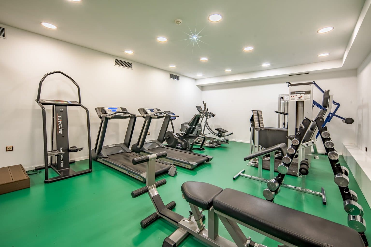 The existing gym at Castellum Hollókő